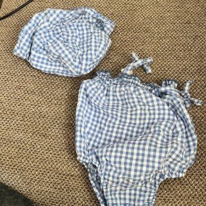 One piece and hat set